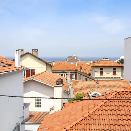 Charming 1br Flat With Sea View At The Heart Of - Welkeys ビアリッツ