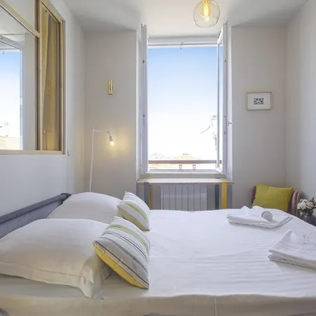 Charming 1br Flat With Sea View At The Heart Of - Welkeys アパート *